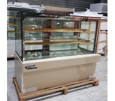 Tủ trưng bày bánh OKASU OKA-31K