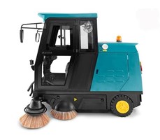 Xe quét rác công nghiệp ngồi lái Kumisai KMS 78