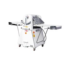 Máy cán bột dạng sàn Seiki WSK-520E/630E