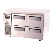 Bàn mát 4 ngăn kéo Turbo Air KUR12-2D-4