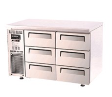 Bàn mát 6 ngăn kéo Turbo Air KUR12-3D-6