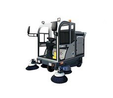 Xe quét rác ngồi lái Kumisai KMS-1900D