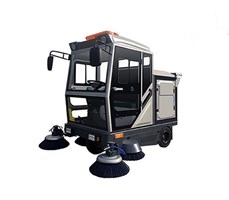 Xe quét rác ngồi lái Kumisai KMS-1900E