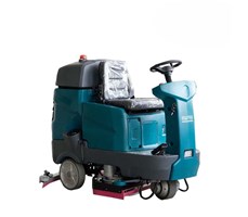 Máy chà sàn ngồi lái KRAFFER KF150 dùng bình