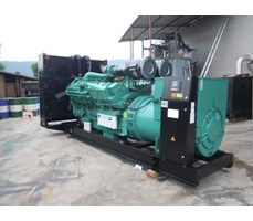 Máy phát điện Cummins 1375kVA