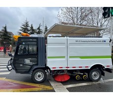 Xe quét đường chạy điện dung tích 3.5 khối LB5035.EV