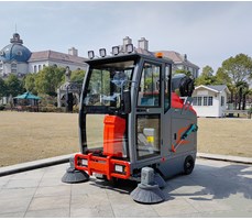 Xe quét bụi nhà xưởng RS2050G