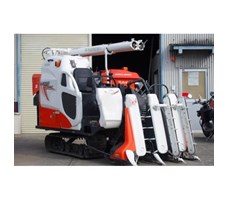 Máy gặt lúa mini lấy rơm Kubota ER323