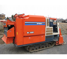 Máy gặt đập liên hợp Kubota R1-551