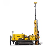 Giàn khoan địa chất thăm dò khoáng sản điều khiển từ xa gắn trên bánh xích JCD800S