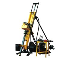 Thiết bị khoan DTH di động DM100A