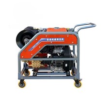 Máy thông cống áp lực nước YJ300 – chạy xăng