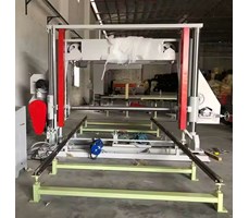 Máy cắt khối Foam tấm 