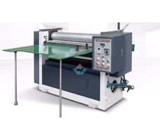 Máy lăn vân trên giấy dạng tờ rời 710C
