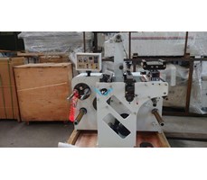 Máy bế tem decal trắng (Trục thu đôi) DCT-320