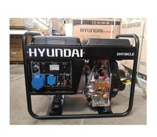 Máy phát điện chạy dầu Hyundai DHY 36CLE (2.7-3.0KW)