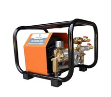 Máy Phun Thuốc Trừ Sâu Reload 898 Điện 220V