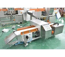 Máy dò kim loại mini độ chính xác cao dành cho dây chuyền sản xuất thực phẩm   