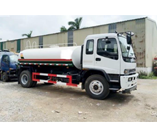 Xe phun nước rửa đường Isuzu 9 khối TV-0915 