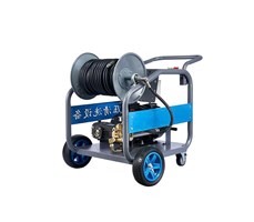 Máy phun rửa áp lực cao Kolner KN3015D