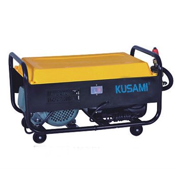 Máy rửa xe chạy bằng dây caruo Kusami KS-55 (2.2KW)