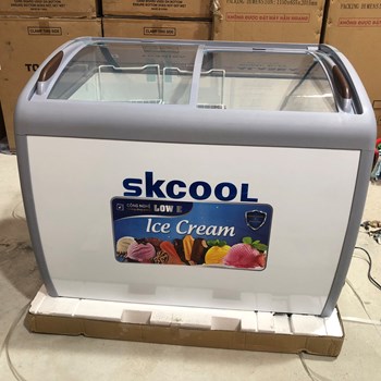 TỦ ĐÔNG KÍNH LÙA SKCOOL SKCA-550K