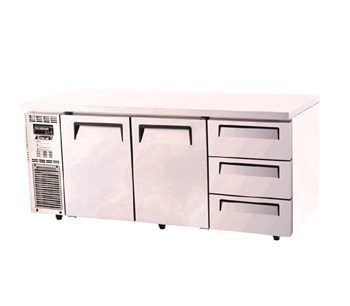 Bàn mát 2 cửa 3 ngăn kéo Turbo Air KUR18-3D-3