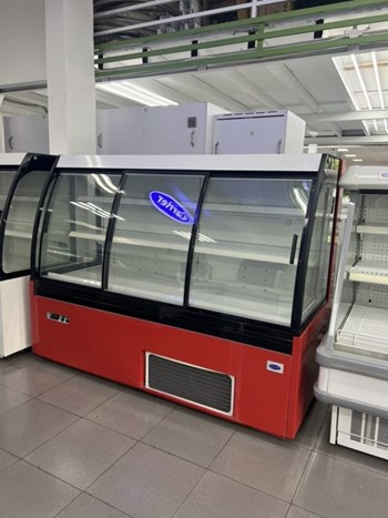 TỦ MÁT TRƯNG BÀY THỊT TƯƠI CARRIER AMADP 25156