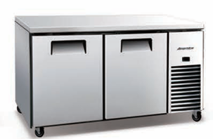 Bàn mát 2 hộc kéo Coolmes AUCS-67R
