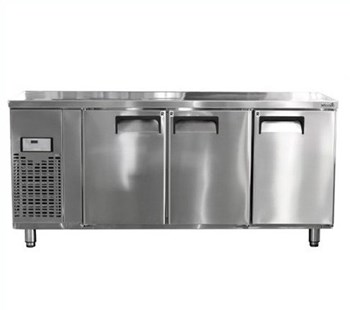Bàn mát 1m8 Happys HWI-1800TR có quạt