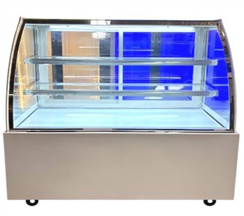 Tủ bánh kem 3 tầng kính cong Lightcool DG-1500Z 1M5 KC-DG-1500Z