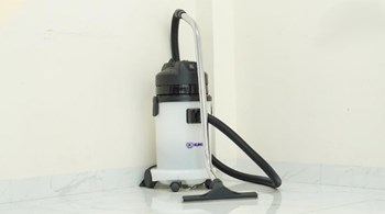 Máy hút bụi công nghiệp thùng nhựa Kumisai KMS40 - Hepa
