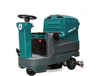 Máy chà sàn ngồi lái Kumisai KMS D7