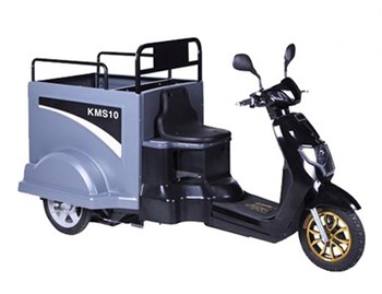 Xe gom rác đường Kumisai KMS-10