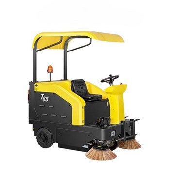 Máy quét rác ngồi lái HiClean T65 dùng bình