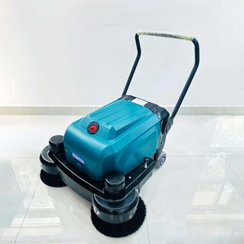 Máy quét rác đẩy tay KRAFFER KF106 dùng bình