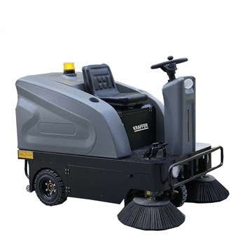 Máy quét rác ngồi lái KRAFFER KF138 dùng bình