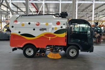 Xe quét đường chạy điện đa chức năng BY-S50