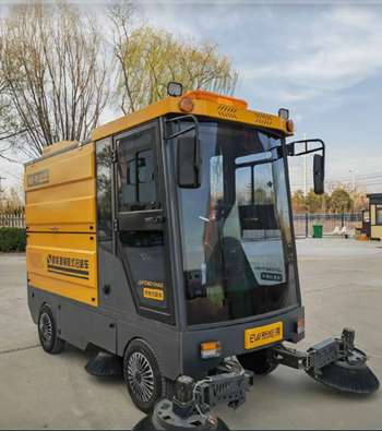 Xe quét rác ngồi lái SHUNREN SR2200-240L