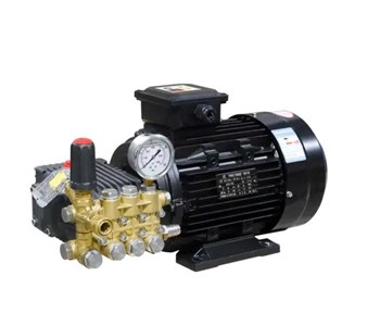 Máy làm sạch bằng áp lực cao chạy bằng động cơ diesel Kolner