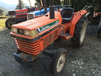 Máy cày Kubota L1-24