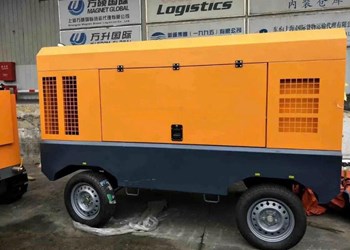 Máy nén khí trục vít cao 300 Psi Piston 5150kg Trọng lượng