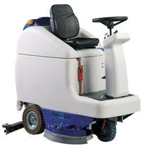 Máy chà sàn ngồi lái Fiorentini Smile 70 T