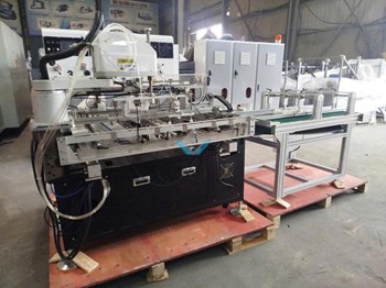 Tay robot đặt hộp bìa cứng TF5020