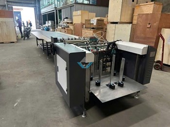 Máy bồi keo nhiệt hộp cứng có băng tải VGGK-850