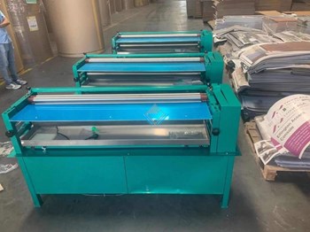 Máy bôi keo trên giấy BK-1000