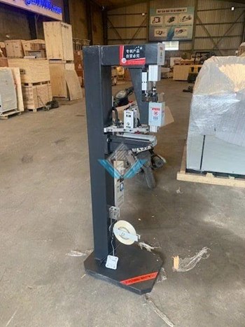 Máy dán băng dính góc hộp cứng (Dạng hơi) QDTJ-40