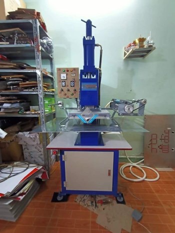Máy ép nhũ thủy lực (Ép kim thủy lực) TL-A4