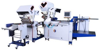 Máy gấp giấy tự động 550T