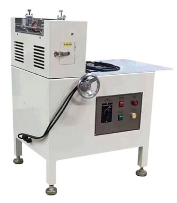 Máy cắt tờ tem nhãn label (Lắp sau máy bế cuộn) RTS-350A